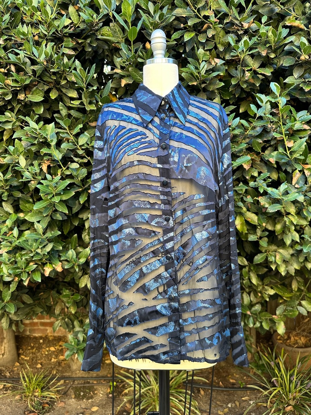 NWT Escada sheer burnout button-down shirt - Size 40